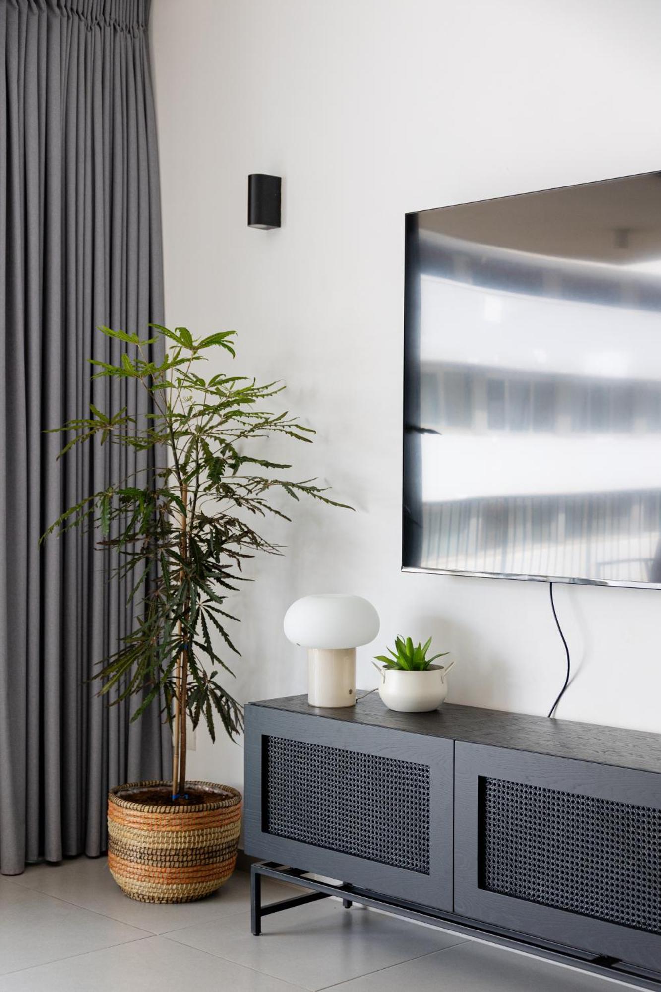 Ambassador Apartment+parking Apartment *